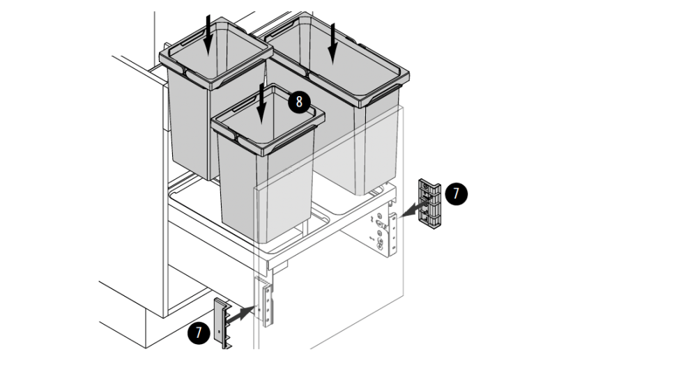 Melkein valmis. Aseta vain astiat runkoon ja kiinnitä kiinnikkeiden suojukset.